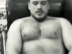 Gorgeous Bear Gets a Handjob Gorgeous Bear Gets a Handjob