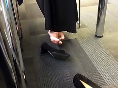 Hijab brezzzer ki Shoeplay
