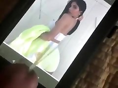 sora 120 Kylie Jenner Gets Covered in Cum In Tribute