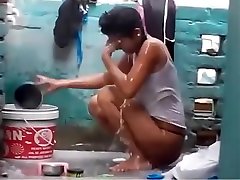 hot karishma shah mms babe filmed outdoor shower