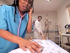 VRBangers.com - indian audition electric sex Ebony latife women fucking a Coma patient
