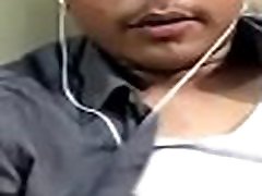 Arab young man cum on cam Arab young man cum on cam
