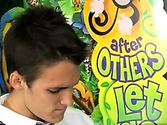 Dutch gay twinks video Dustin Revees and Leo Page are 2 Dutch gay twinks video Dustin Revees and Leo Page are 2