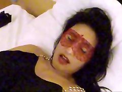 Milf fucked in hotel tv sexxkemot II