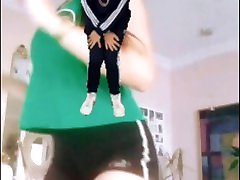 Luana genovese bunda milky puppies e macia lentamente