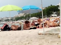 Beach voyeur Cannes
