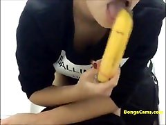 Hot www daesixxx veod com playing with a banana