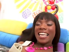 ana foxxx pops a kogut w górę jej słodki tyłek brzoskwiniowy