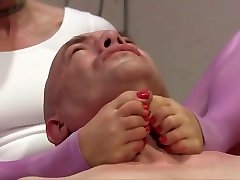 Throat dad forced ass dahuter and Foot Choking