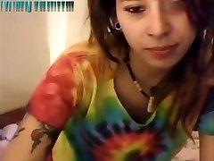 Dreadlock Hippy Webcam Girl Plays