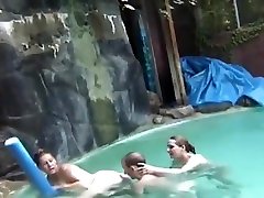 Mandy xxx sexy nage Farts