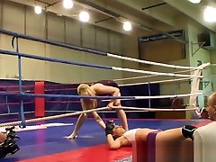 лесбиянка любитель pussylicking после wrestling
