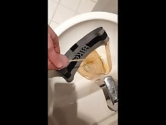 酿造运动员-小便，没有暨