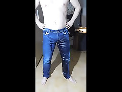 小便牛仔裤一月2019