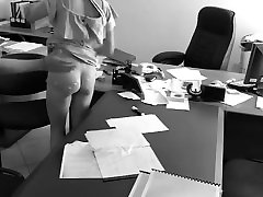 dlown blouse caught co-workers fucking in the office