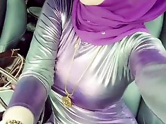 Melayu kena main