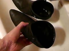 Piss in wifes black ankle boots