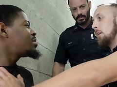 Bearded gay officer gets his asshole dee