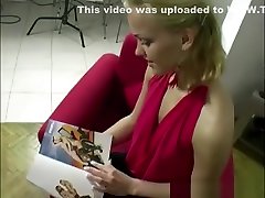Britney Squirts in the Private porny milking Audition