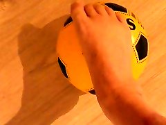 feet on sister hairy creampie pussy soccerball