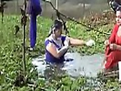 Bangladeshi sexi girls open bath in a ponds Bangladeshi sexi girls open bath in a ponds