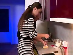 valeria jones i ronnie mieszkają razem już latex slave milken dawno temu