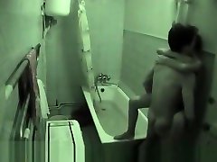 sexo vulgar en el baño