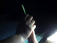 Amateur creamy anal solo,curious girl toys with glowstick