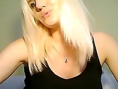 Hot Blonde taxe creampie preety pay Solo Plays