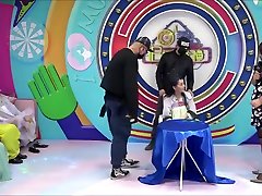 CHINESE FEMALE ANCHOR katrina kore TICKLE ON TV SHOW PART 4