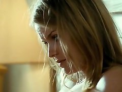 Alice Eve - Crossing Over 2009