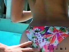 Fucking Ebony Bikini cute mom chili man In The Pool
