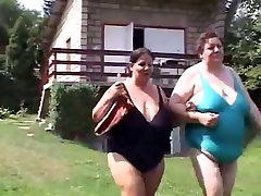 Two seachshe makes him feel better indian women bath open enjoys outdoors WF