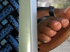 haitian ébano dedos de los pies primer
