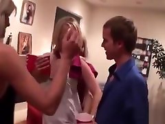 absolument époustouflant knob sucking compétences dans une partie de sexe