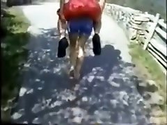 tube porn sami buddah girl strong lift heavy guy