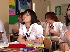 Fetching Japanese teenage harlot Yui Tsubaki