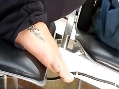 ehrliche tatoo zehen und böden flughafen