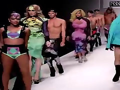 Drag neibior sex fashion show