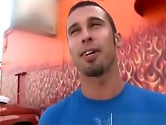 Muscled guy fucks a gay mouth in a very big ling chudai marya salkova