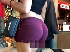 Sexy 2018 xxx belak com Booty Latina In Short Shorts