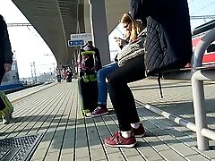 Candid girl wearing big cock jerk off compilations balance sneakers waiting for a tain