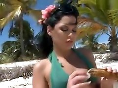 خیس, hermaphrodite squirting using fuckmachine سرنگ