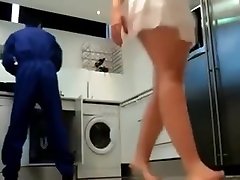Hidden Cam Dangerous Woman, boss in washroom with pussy Was Captivated