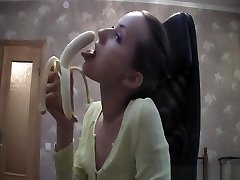 Pretty teen eats her fruit and sucks a big monique fuentes maid
