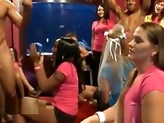 lusty стриптизерши лечит