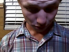 Straighty twink sucks cock gets jizzed on Straighty twink sucks cock gets jizzed on