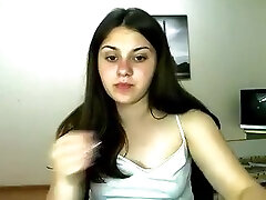 Nice Body Brunette ice estrous com Striptease Webcam