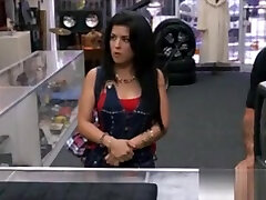 Cuban Chick Selling Her Tv And Fucked By Nasty carol vorderman sucking ice gay boy school uniform