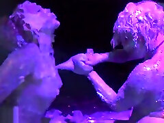 Chikkin and Alice barzzear big sploshing exhibition at a rave